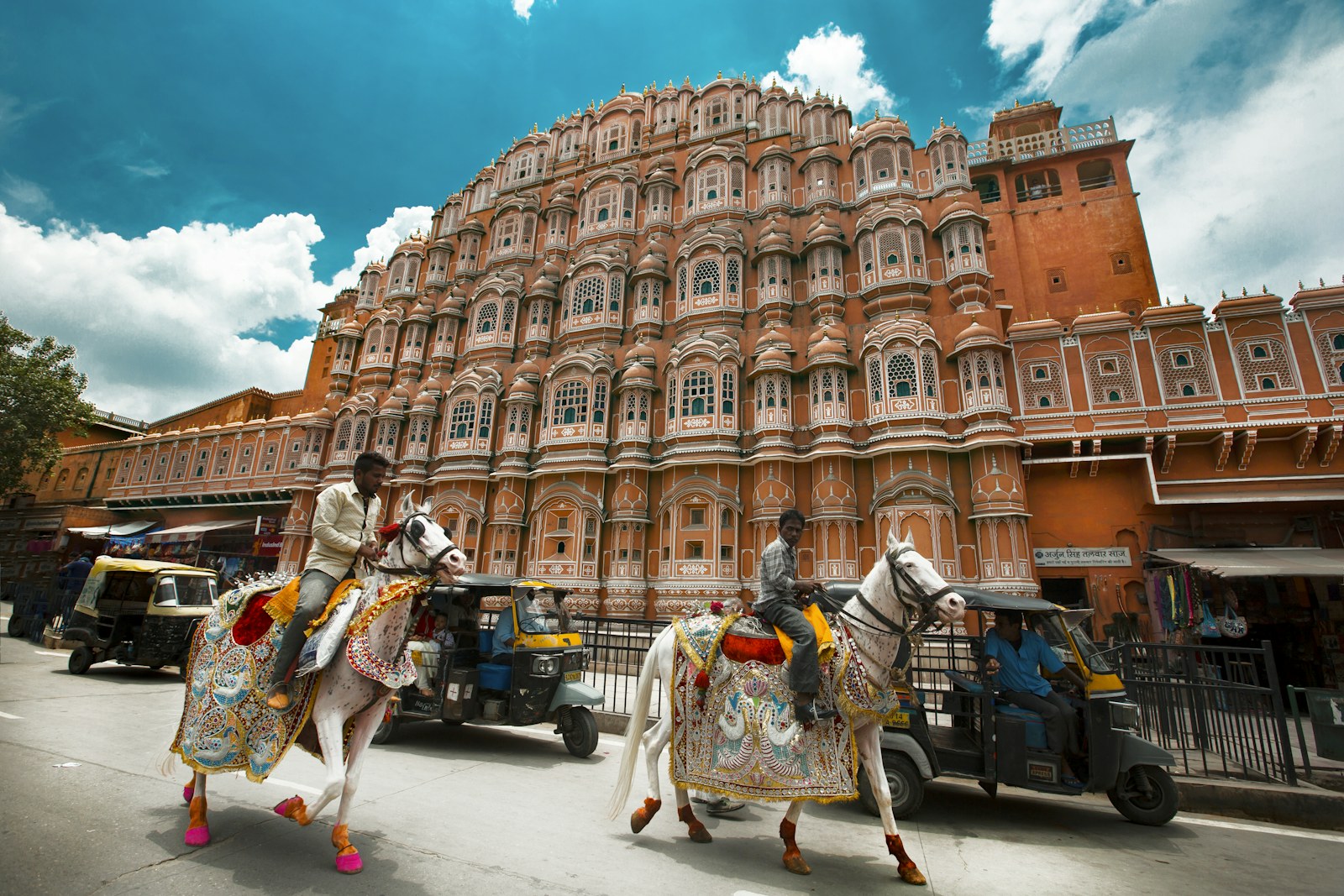 Shri Parmanand Tour and Travels Jaipur Team
